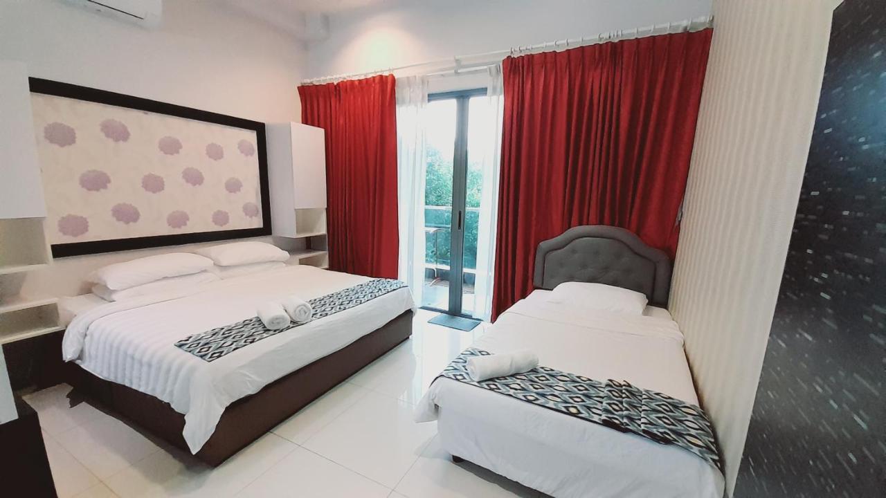 Bulan Guesthouse Imago Kota Kinabalu Exterior foto